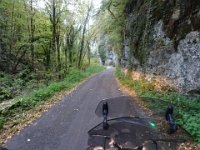 2022-10-10-18h23m10  auf kleinsten Straßen durch das französische Jura